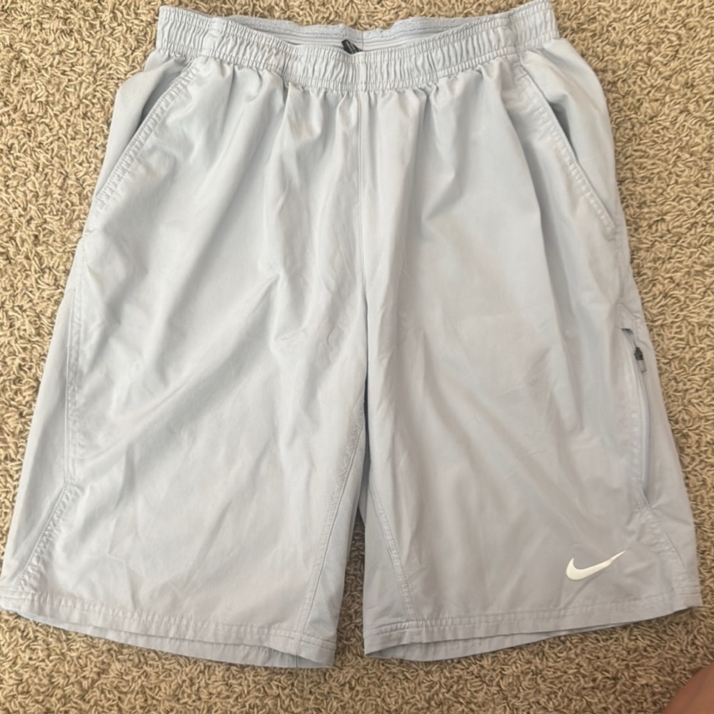 Nike Gray Athletic Shorts Lightweight Moisture-Wicking